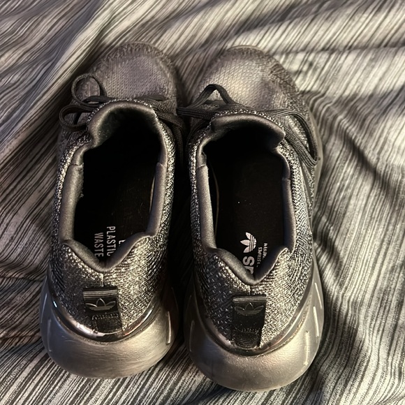 Adidas Swift Run 22 - Picture 3 of 5